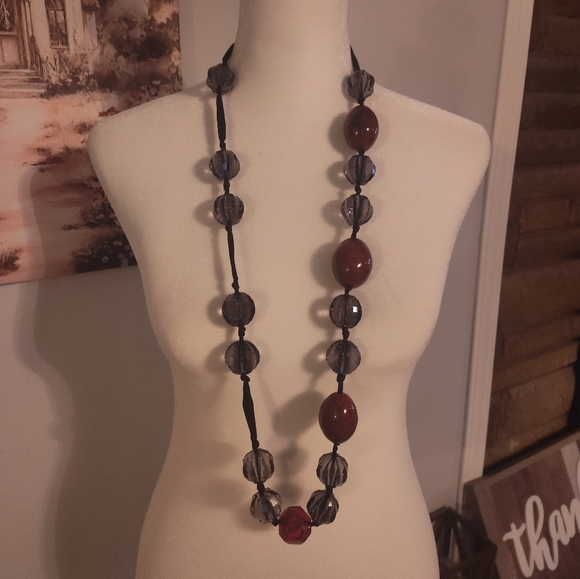 Elegant Red and Black Beaded Necklace #3 - Picture 1 of 3